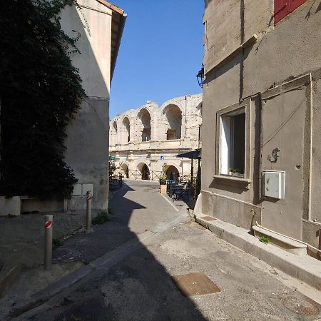 Charmante Maison Arlesienne A L'Ombre Des Arenes, De 2 A 5P エクステリア 写真