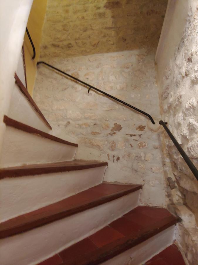 Charmante Maison Arlesienne A L'Ombre Des Arenes, De 2 A 5P エクステリア 写真